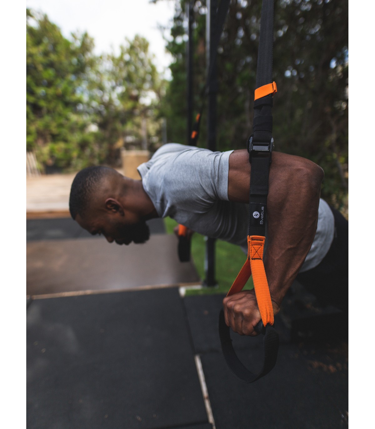 Sveltus Suspender Filet - Système D'entraînement Suspension | Fixation Porte Ou Barre | Sangles Ajustables